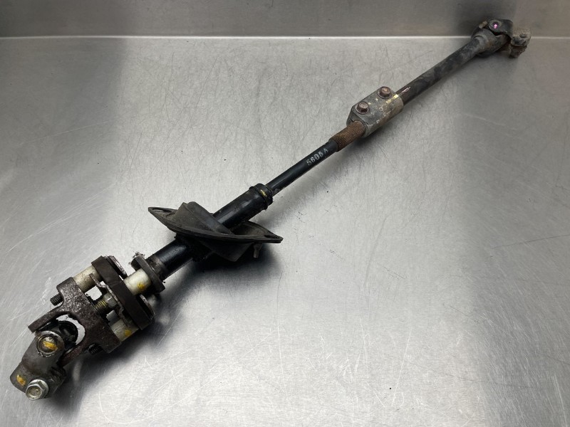 Isuzu D-Max (TFR/TFS) Pick-up 2.5 D Twin Turbo (4JK1E5SL) STEERING UNIVERSAL JOINT 2016 Isuzu D-Max (TFR/TFS) Pick-up 2.5 D Twin Turbo (4JK1E5SL) STEERING UNIVERSAL JOINT 2016